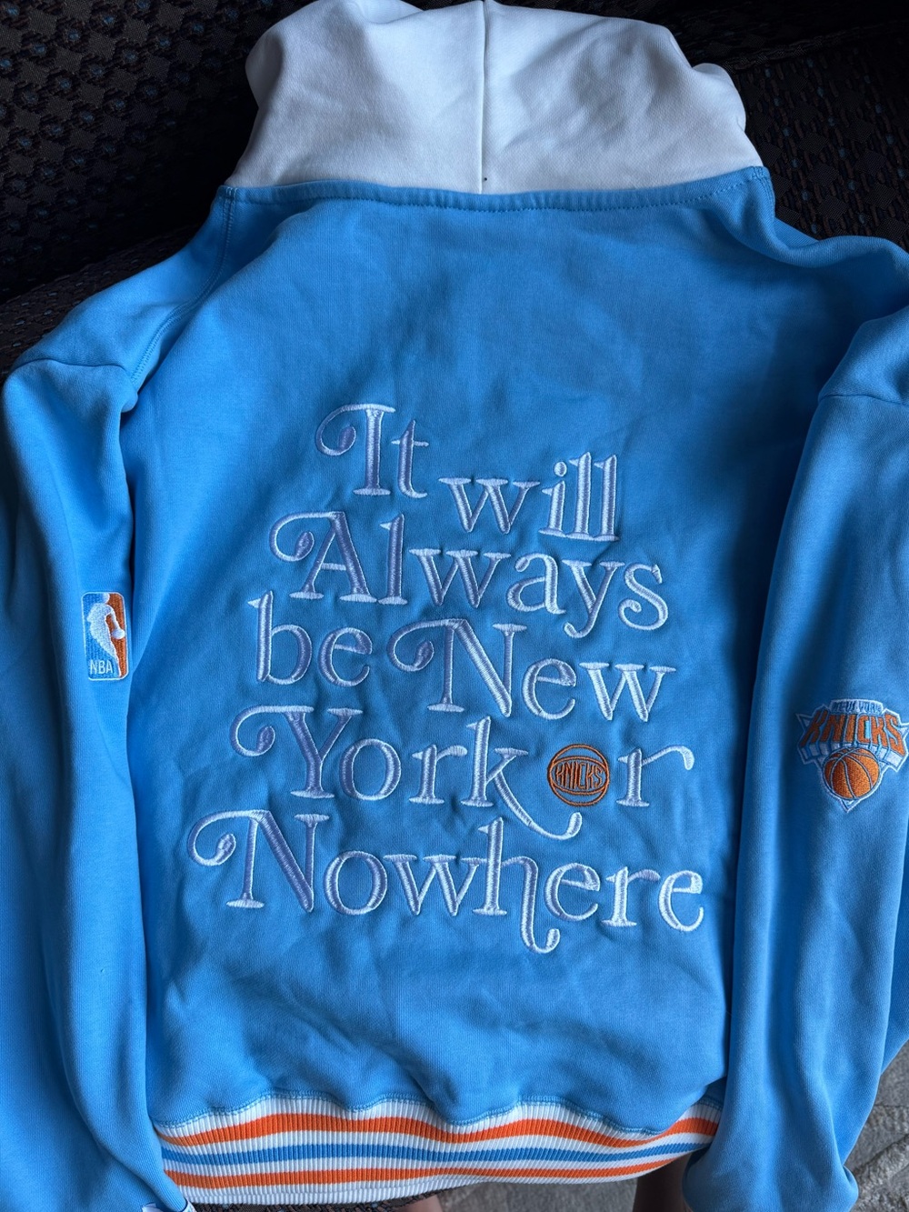 NWT New York or Nowhere Knicks Motto Hoodie - Picture 3 of 7